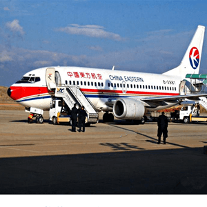 和田昆冈航空快递航空快运业稳步发展的原因是什么？